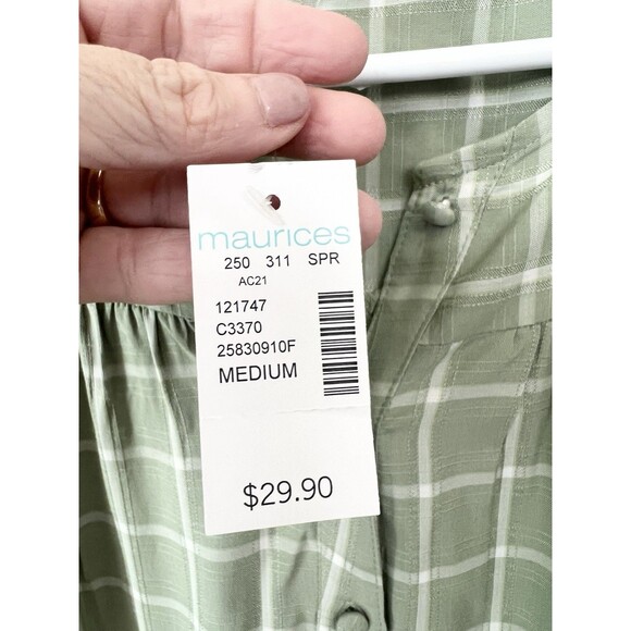 Maurices Green Plaid Woven Relaxed Fit Short Sleeve Button Down Size Medium Boxy - Picture 4 of 6